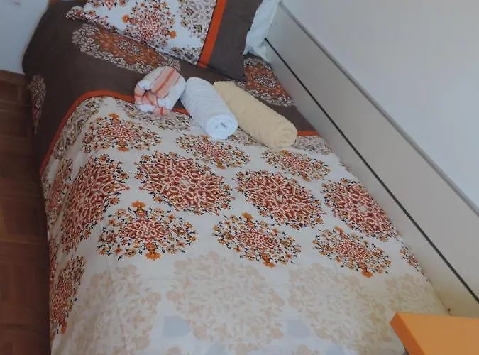 Nočitev z zajtrkom Marijin Dom - Retreat House 3*