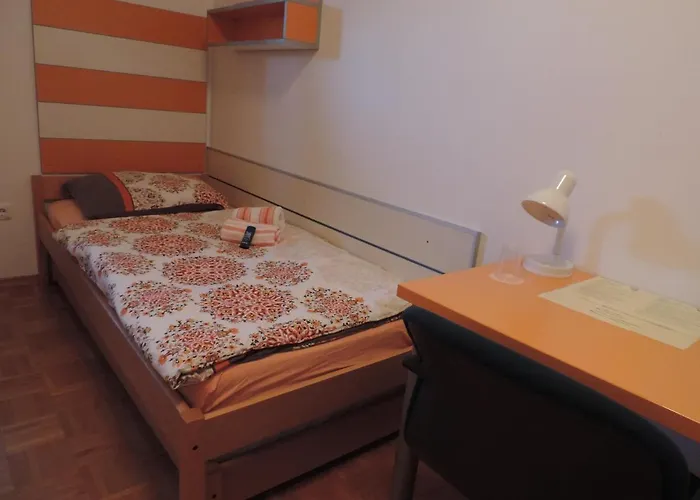 Marijin Dom - Retreat House Nočitev z zajtrkom